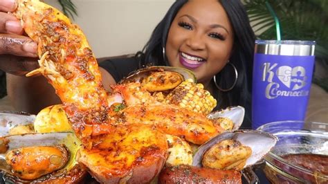 Deshelled Seafood Boil King Crab Mukbang Kim B Butter Sauce 먹방쇼 Youtube