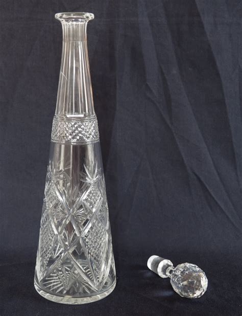 Carafe à vin en cristal de Baccarat taille 10834