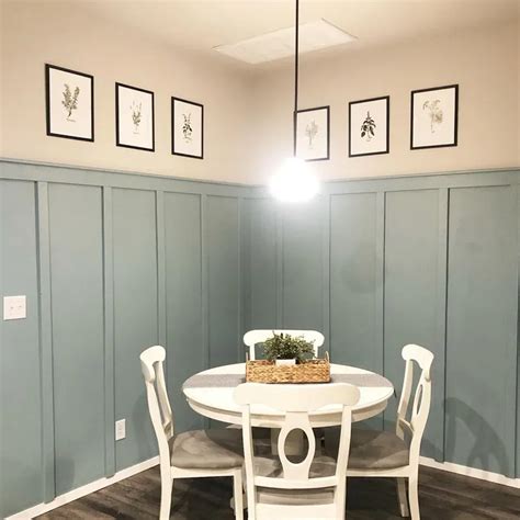 Sherwin Williams Interesting Aqua SW 6220 Paint Color