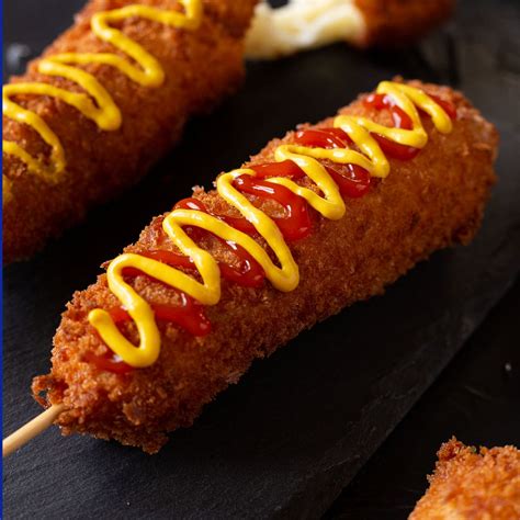 Bibigo Korean Market Gourmet Crispy Cheese Corn Dog 425g