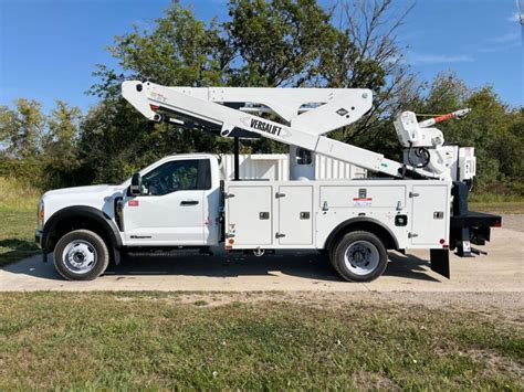 2024 Ford F550 4x4 Versalift Vst 47 Mhi Bucket Truck