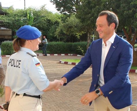 M Salvador Franca Ambassadeur De Lunion Europ Enne Au Niger