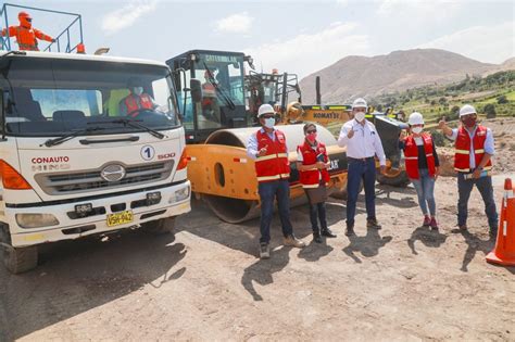 Supervisan avance de obras de infraestructura vial en la región