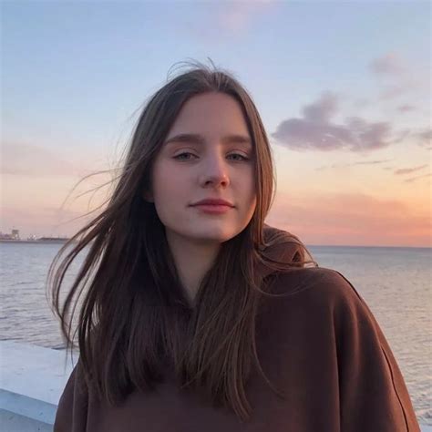 Наташа Торопова (@natashatoropovaa) • Threads, Say more