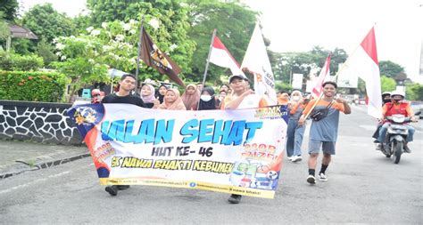 Jalan Sehat Dalam Rangka Memperingati Hut Smk Nawa Bhakti Kebumen Ke