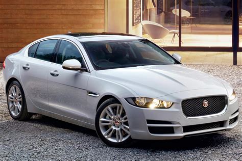 Jaguar Xe Prestige Review Carbuyer