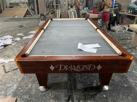 Diamond Billiard Table With Complete Accessories Sports Equipment