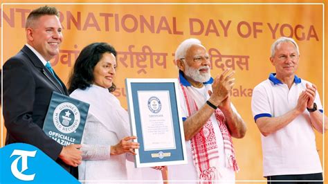 Pm Modi Led Yoga Session At Un Creates Guinness World Record Youtube