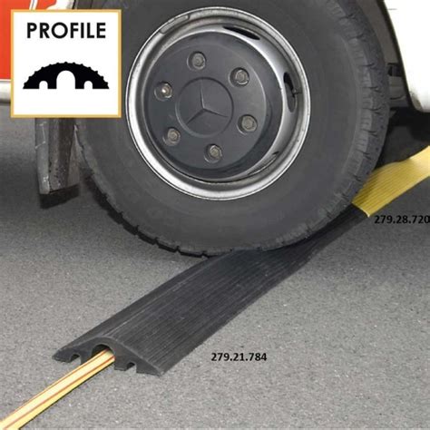 Rubber Cable Protection Ramp Black Rsis