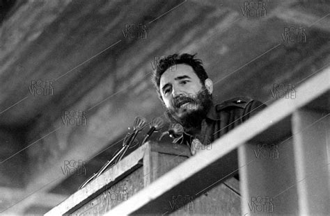 Fidel Castro 1926 2016 Homme Detat Et Révolutionnaire