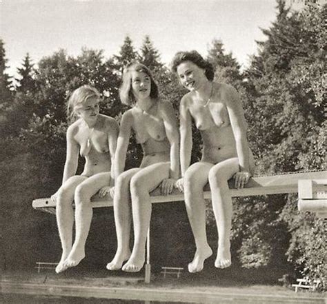 Retro Vintage Polaroid 049 176 2 Porn Pic