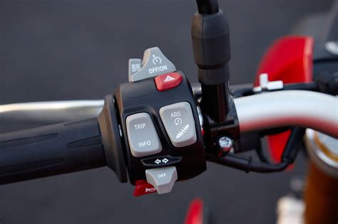 World Premier 2014 BMW R 1000 R Naked Roadster BimmerFile