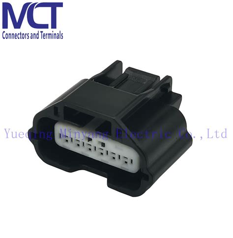 Nissan Automotive Way Wire Harness Connector For