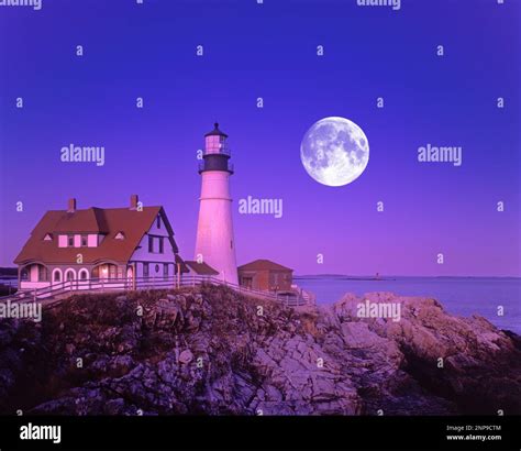 PORTLAND HEAD LIGHTHOUSE CAPE ELIZABETH MAINE USA Stock Photo - Alamy