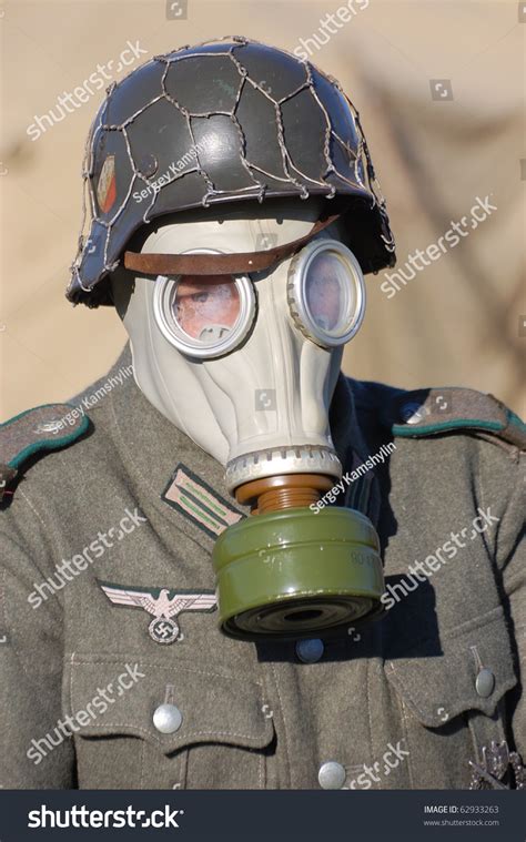 Ww2 Russian Uniform With Gas Mask Miaeroplano