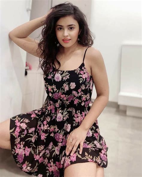 Pin On All Indian Hot And Cute Actress Casual Dress Fashion Shoulder Dress