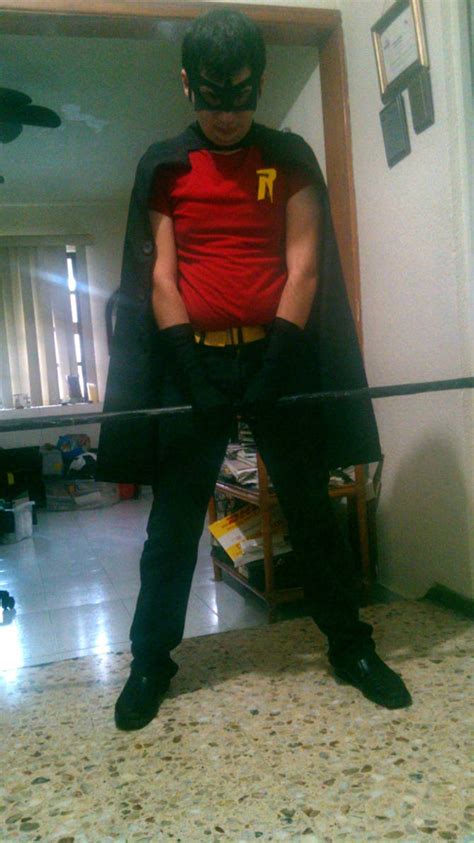 Robin Tim Drake Arkham City Cosplay 01 By Brandonale On Deviantart