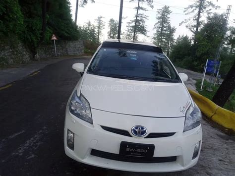 Toyota Prius G Touring Selection Leather Package 18 2010 For Sale In Rawalpindi Pakwheels