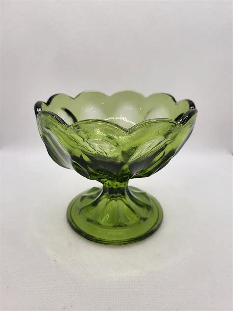 Vintage Anchor Hocking Avocado Green Glass Bowl Fruit Or Dessert Dish