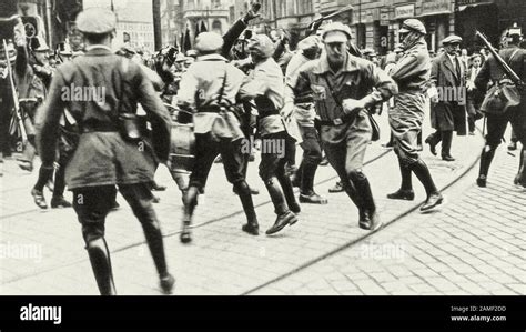 Weimar Berlin Stock Photos And Weimar Berlin Stock Images Alamy