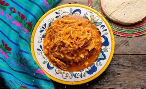 Cómo Hacer Tinga De Pollo Con Chipotle Receta Casera Fácil