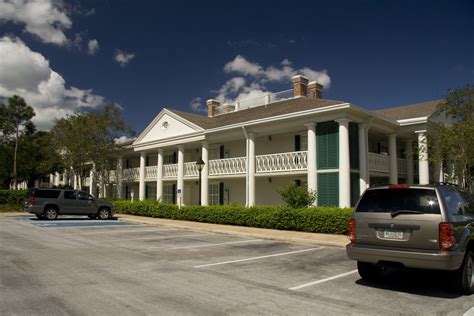 Port Orleans Riverside: Magnolia Bend Mansion Buildings