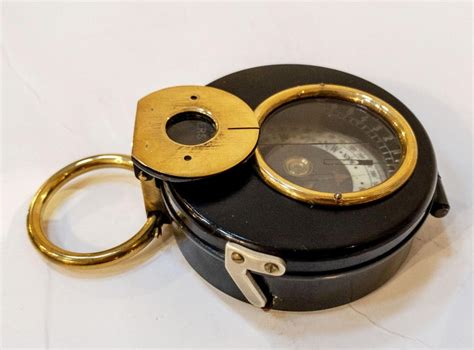 British Wwi Marching Compass With Leather Case By Frances Barker At 1stdibs Francis Barker