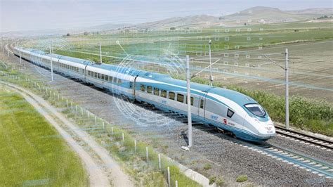 Velaro Novo | High-speed and Intercity trains | Siemens Mobility Global