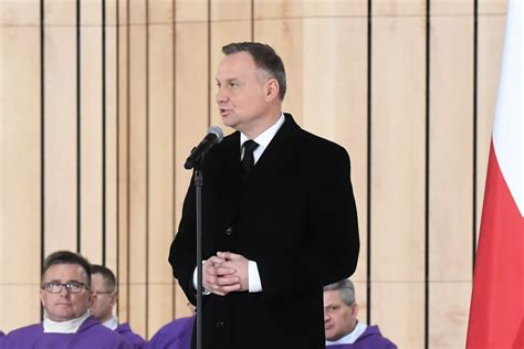 Poch Wek Prezydent W Rp Na Uchod Stwie Prezydent Andrzej Duda Polska