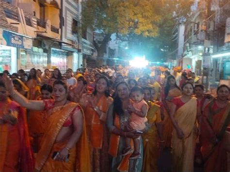 Procession Started From Siddheshwar Temple People Welcomed It At