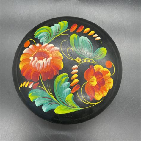 Шкатулка, декорированная цветочным декором, папье-маше, роспись, 1970 ...