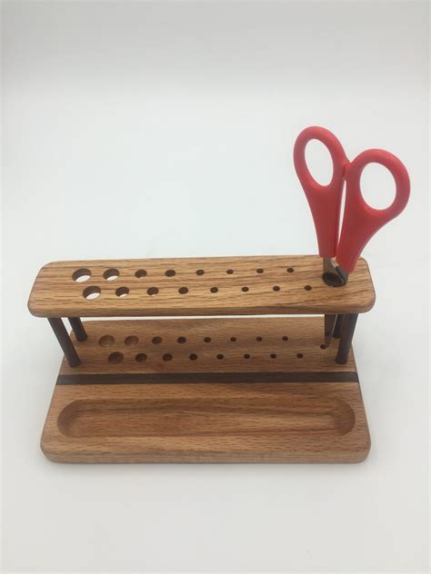 The Slimline Standard Grip Hook Stand Chetnanigans