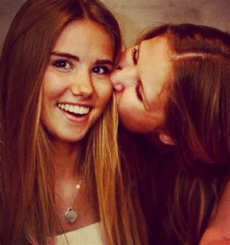 Axelle Despiegelaere Sexy Belgium Fan Gets Modeling Deal Bio Wiki