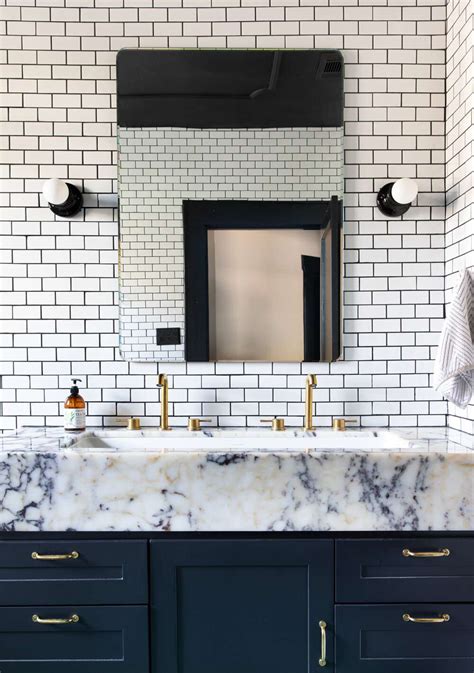 Stylish Bathroom Backsplash Ideas