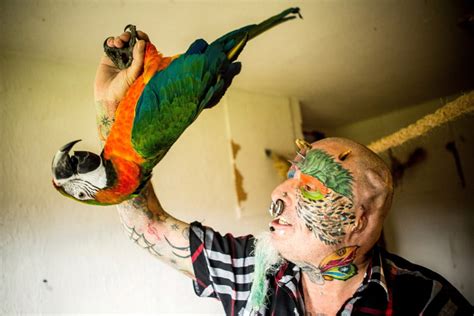 Ted Richards Parrot Man L Uomo Che Vuole Diventare Un Pappagallo