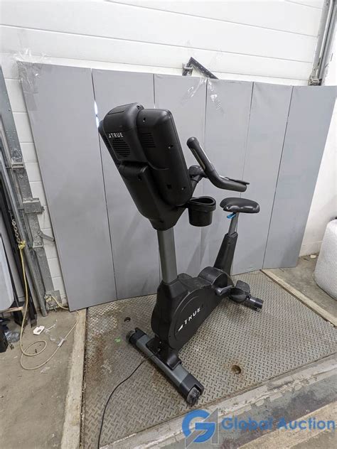 True Z8 Commercial Stationary Bike Working