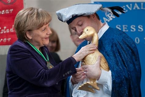 Bilder Angela Merkel Unter Narren