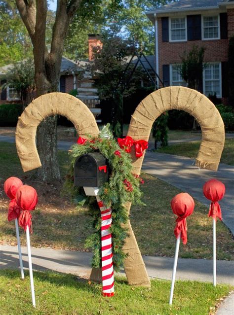 95 Amazing Outdoor Christmas Decorations - DigsDigs