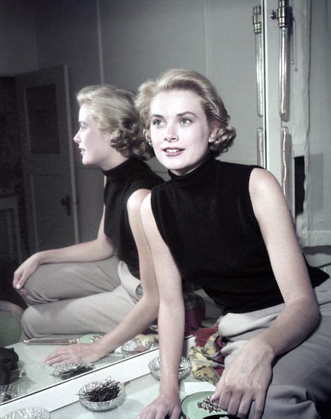 Dress Like An Icon Grace Kelly 1950s Fashion