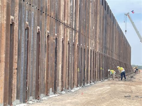 Texas Unclear Where 14 Miles Of New State Border Wall Will Be Built