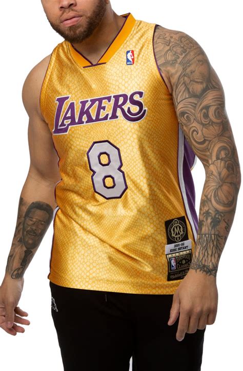 MITCHELL & NESS Los Angeles Lakers Kobe Bryant 8/24 Authentic ...