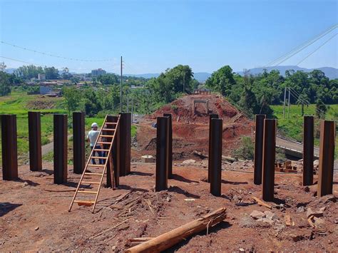 EGR conclui a colocação das estacas cravadas na ponte da ERS 130 entre