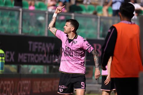 Gazzetta dello Sport Palermo e il sogno playoff Brunori c è lo