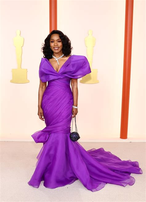 Angela Bassett Wore ‘the Color Of Royalty To The 2023 Oscars Fashnfly