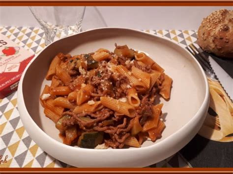 Penne au bœuf haché et courgette au Cookéo Recette par Oh la gourmande