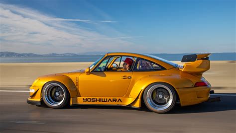 rwb porsche   living    life  goldfingers