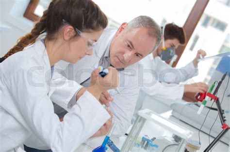 laborant, laboratorium, videnskabsmand | Stock foto | Colourbox