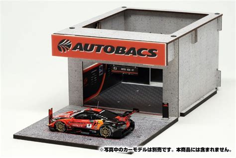 Bouw Je Eigen Pitbox NAMAC En Auto In Miniatuur NAMAC En AIM