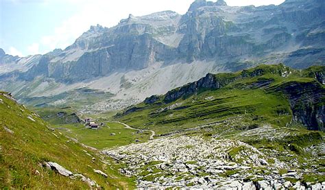 Raonline Edu Geomorphologie Der Schweiz Karstbildung Karstlandschaft