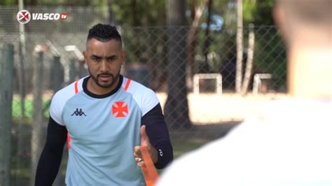 Payet é eleito melhor jogador da partida entre Vasco e San Lorenzo